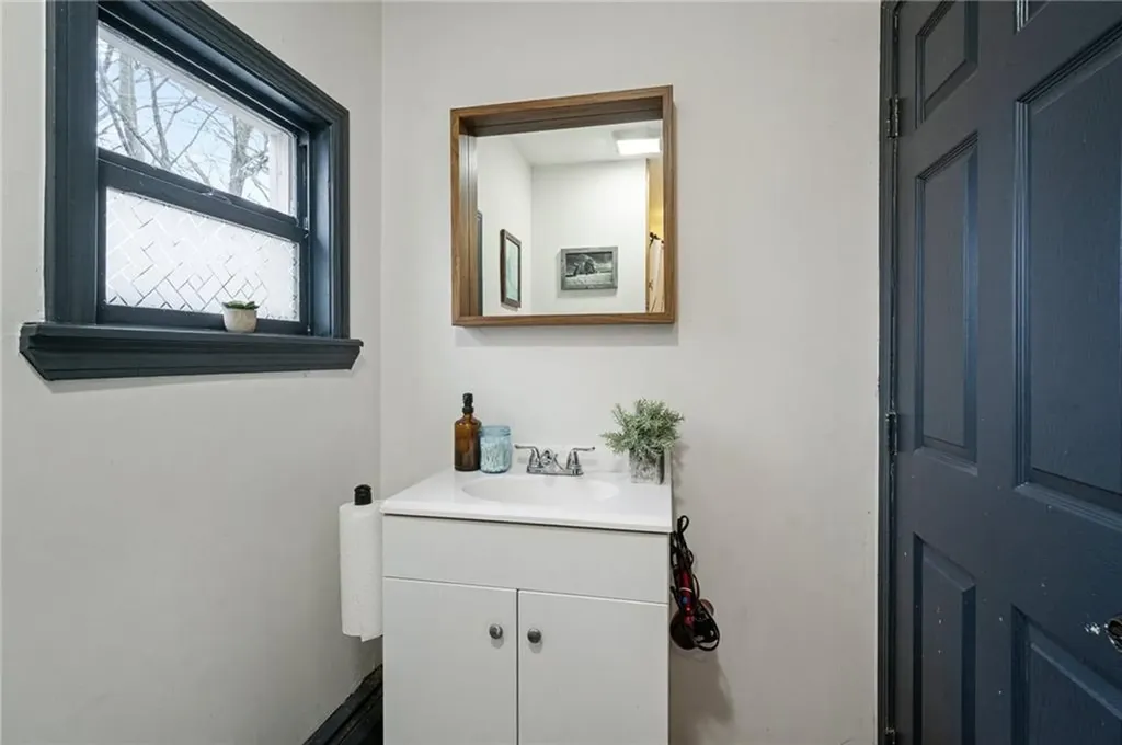 31 Gilmore Street Providence RI 02907