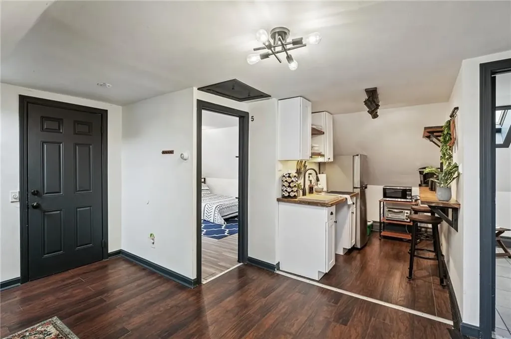 31 Gilmore Street Providence RI 02907