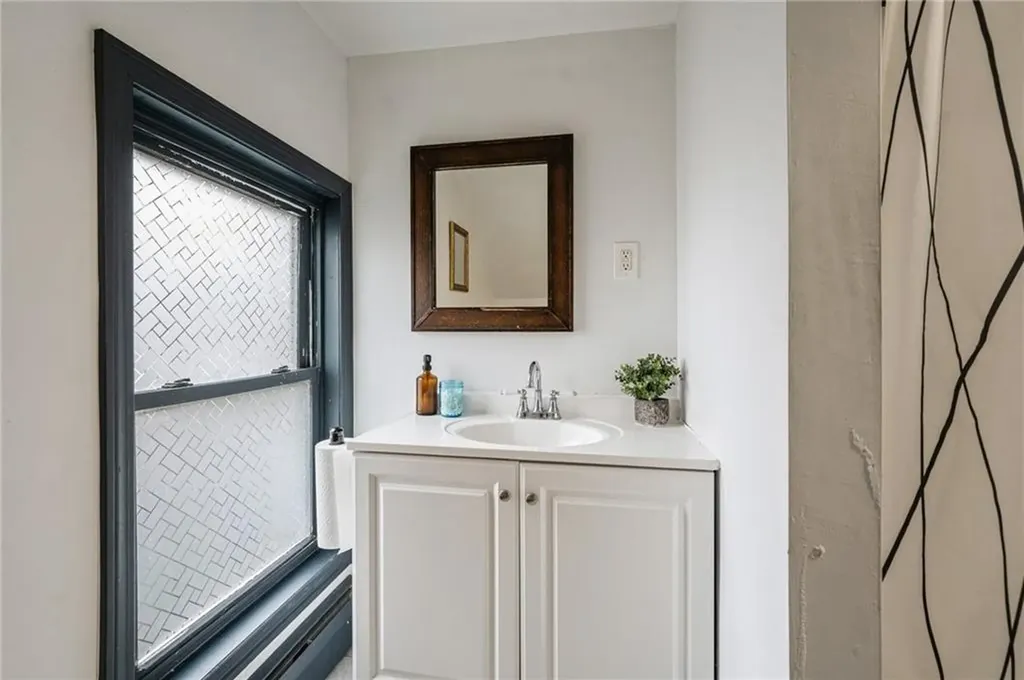 31 Gilmore Street Providence RI 02907