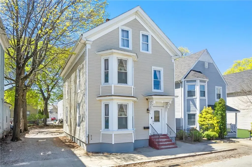 31 Gilmore Street Providence RI 02907