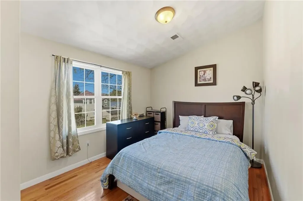 48 Harris Avenue Warwick RI 02889