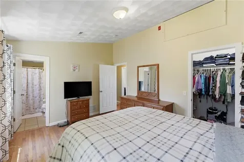 48 Harris Avenue Warwick RI 02889