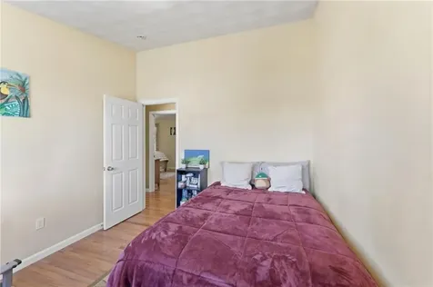48 Harris Avenue Warwick RI 02889