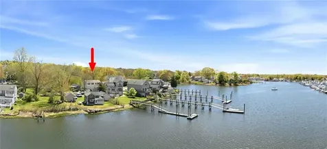 48 Harris Avenue Warwick RI 02889