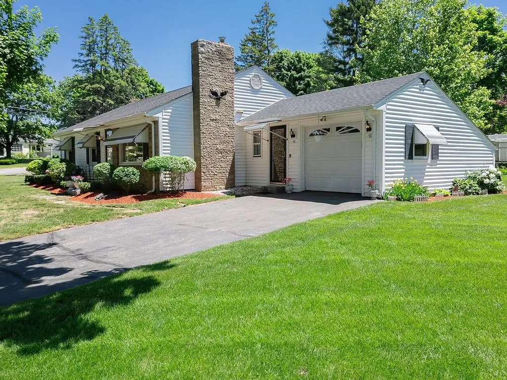 91 Priscilla Road Woonsocket RI 02895