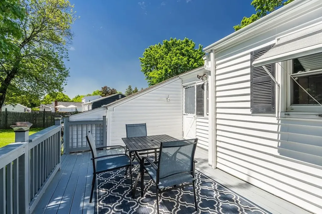 91 Priscilla Road Woonsocket RI 02895