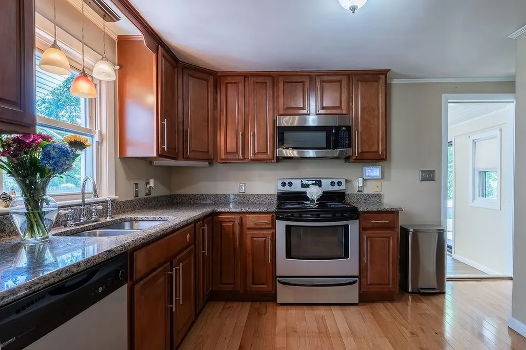 91 Priscilla Road Woonsocket RI 02895