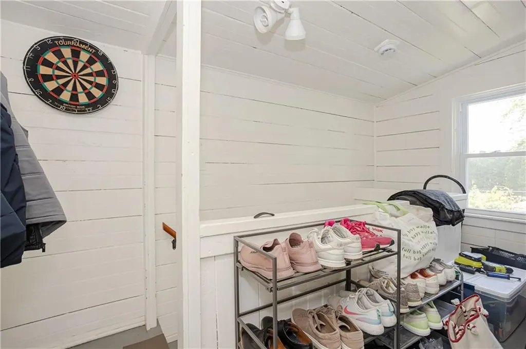 2 Bedlow Avenue Newport RI 02840