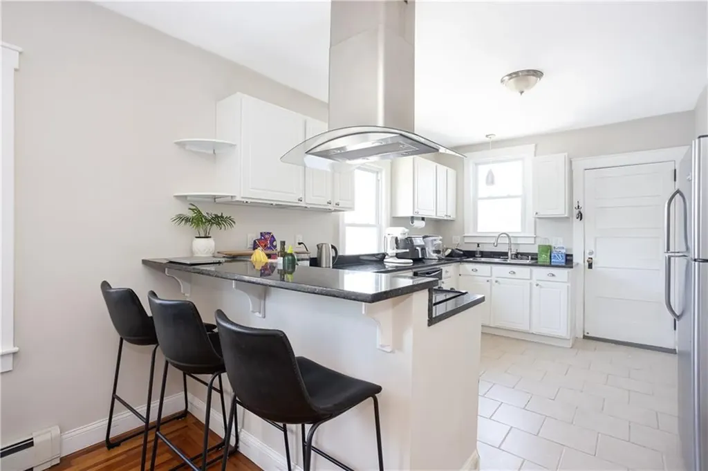 2 Bedlow Avenue Newport RI 02840