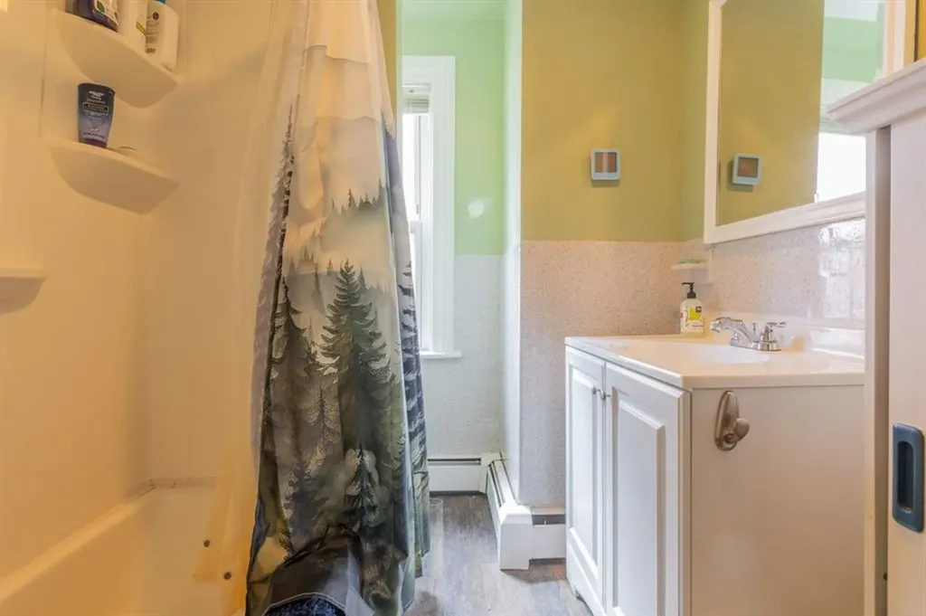 211 Admiral Street Providence RI 02908