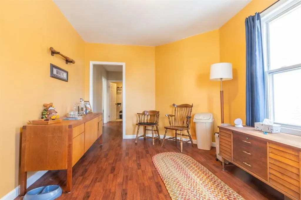 211 Admiral Street Providence RI 02908