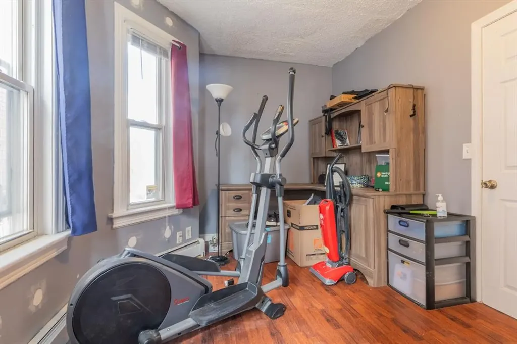211 Admiral Street Providence RI 02908