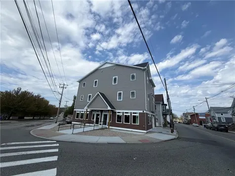 248 Hawkins Street Providence RI 02904