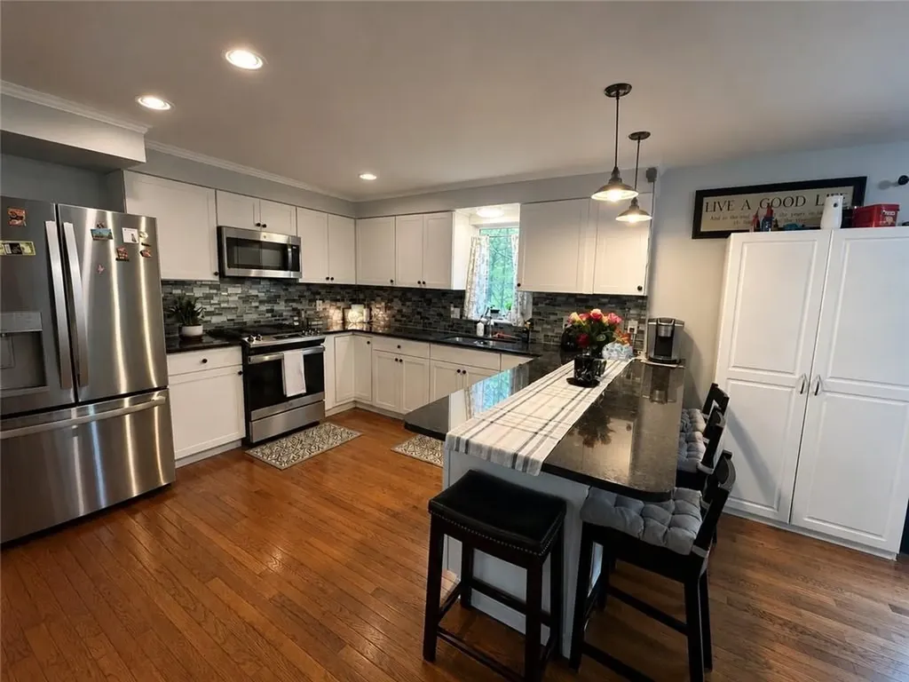 12 Fawn Drive Burrillville RI 02859