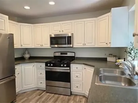 203 Dean Ridge Court Cranston RI 02920