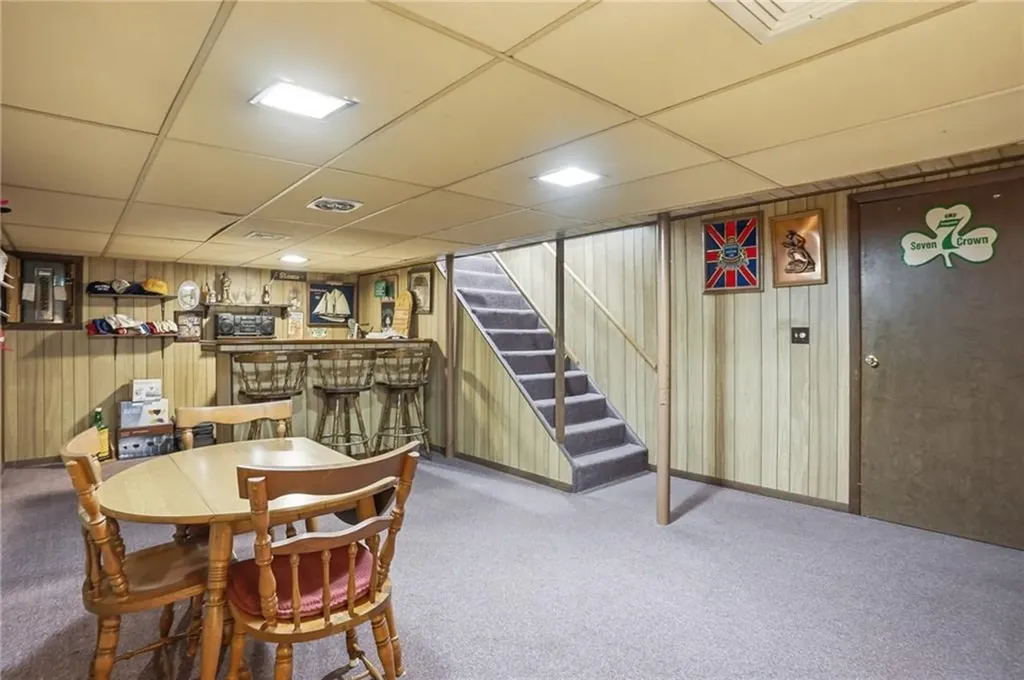 84 West Earle Street Cumberland RI 02864
