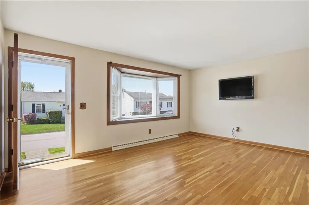 84 West Earle Street Cumberland RI 02864