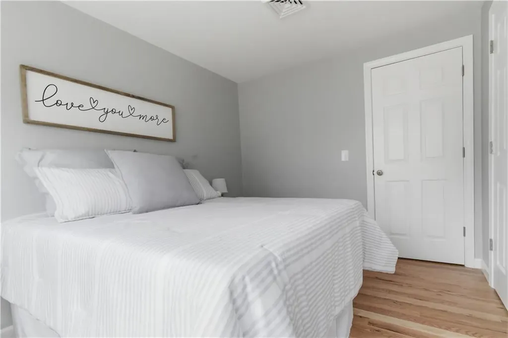 63 Indian Road East Providence RI 02915