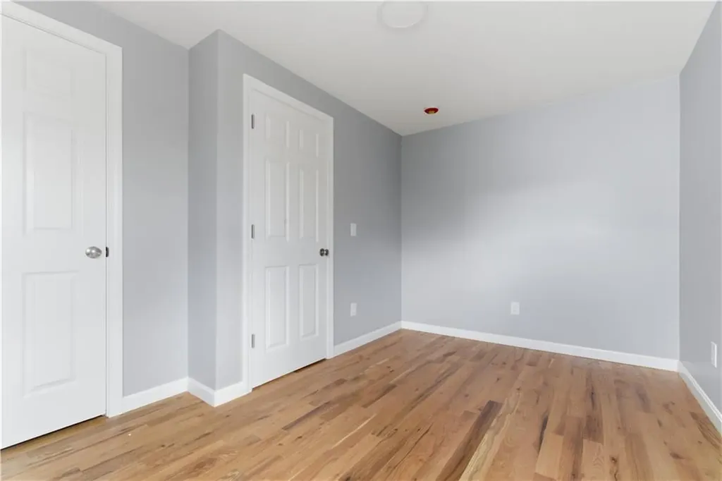 63 Indian Road East Providence RI 02915