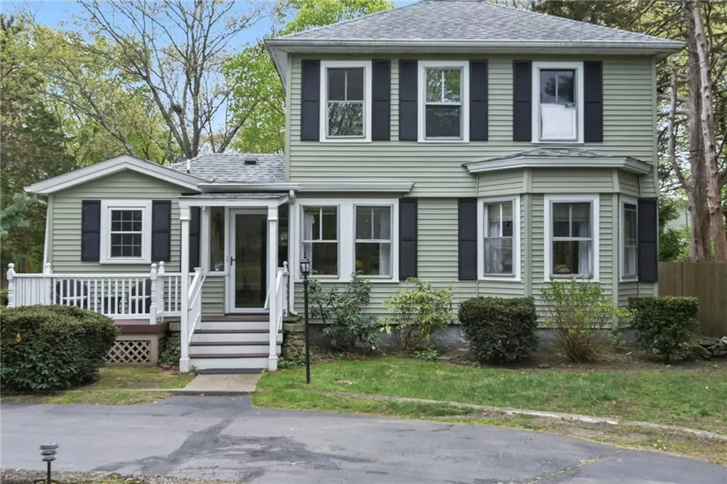 246 Old Forge Road Warwick RI 02818