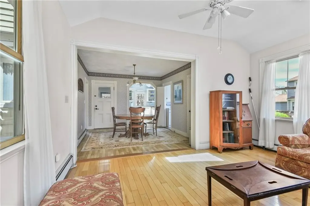 246 Old Forge Road Warwick RI 02818