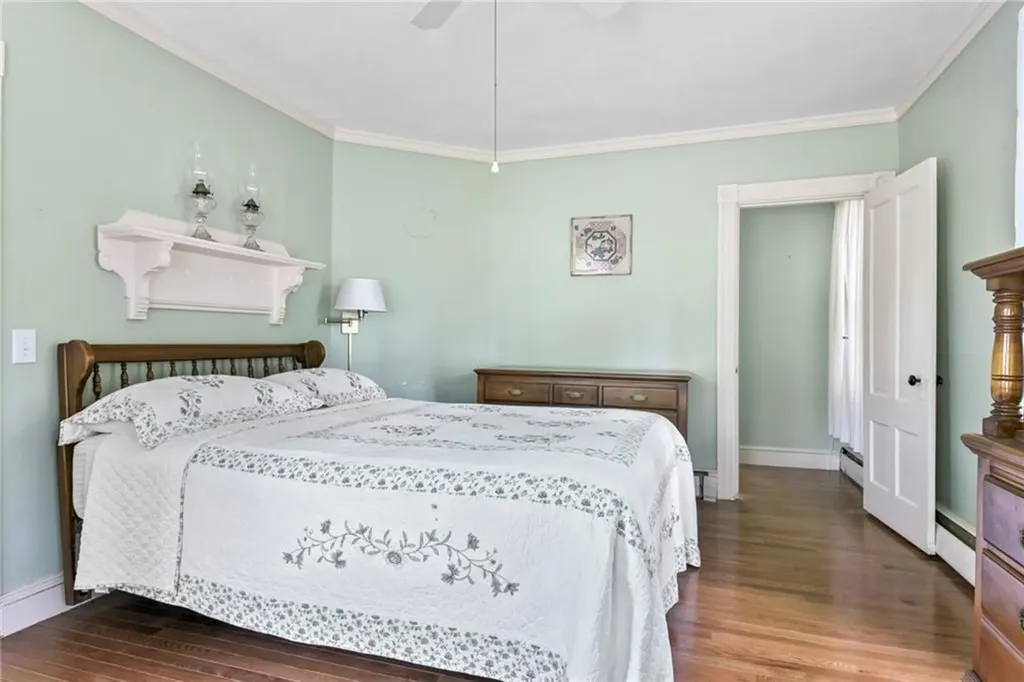 246 Old Forge Road Warwick RI 02818