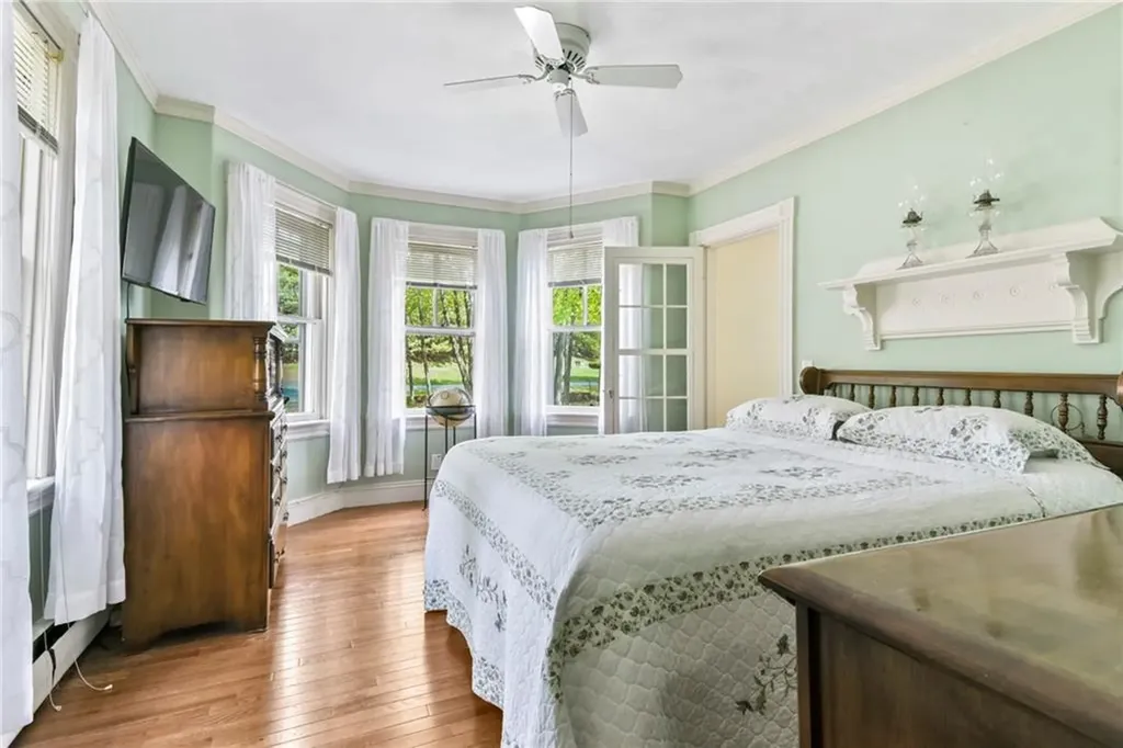 246 Old Forge Road Warwick RI 02818