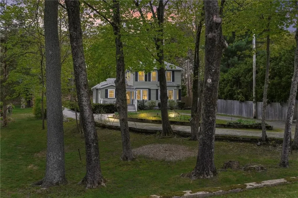 246 Old Forge Road Warwick RI 02818