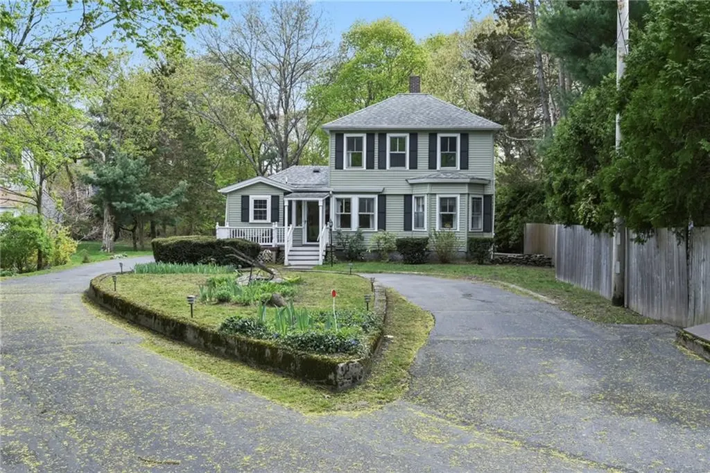 246 Old Forge Road Warwick RI 02818