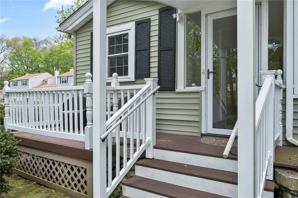 246 Old Forge Road Warwick RI 02818