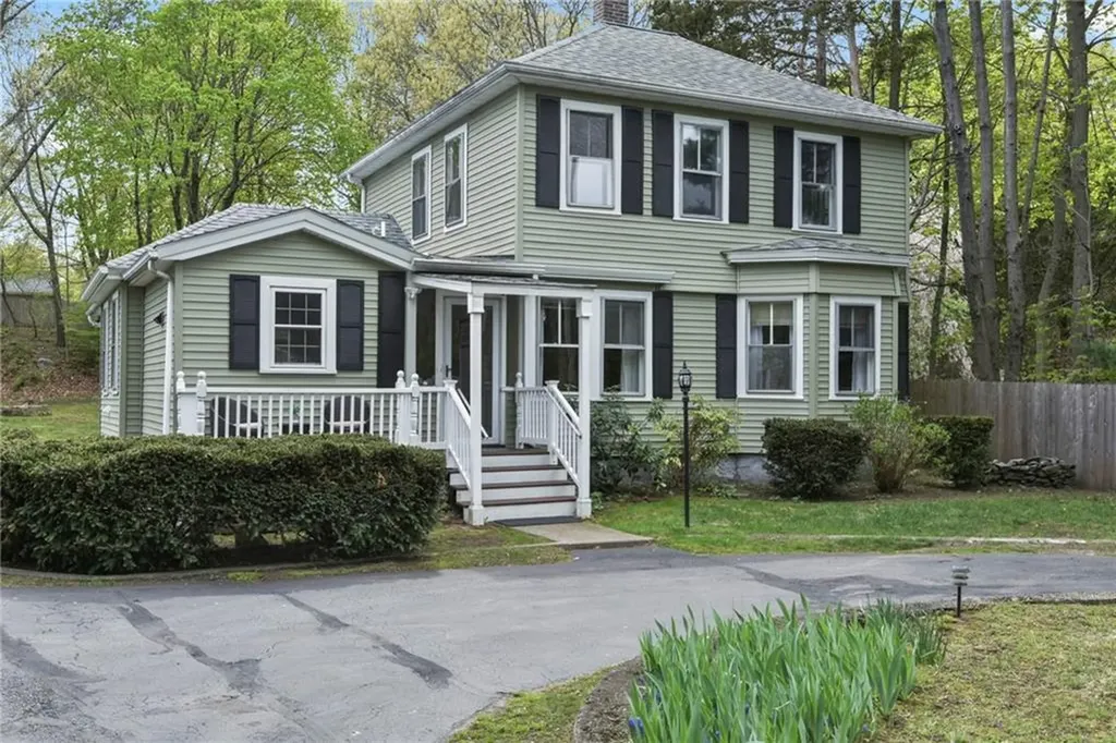 246 Old Forge Road Warwick RI 02818