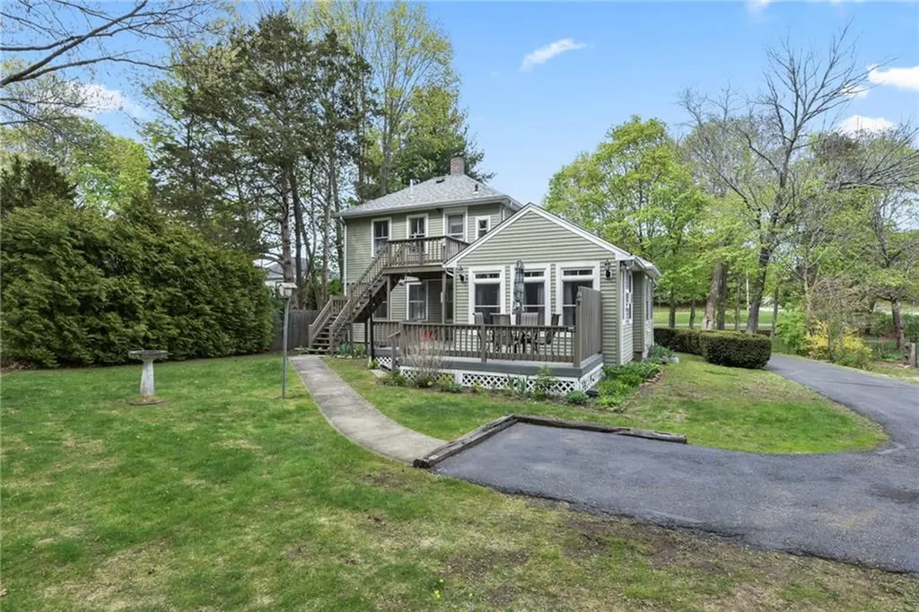 246 Old Forge Road Warwick RI 02818