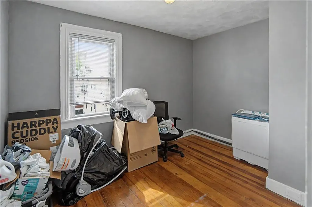 1 2 Hale Street Providence RI 02909
