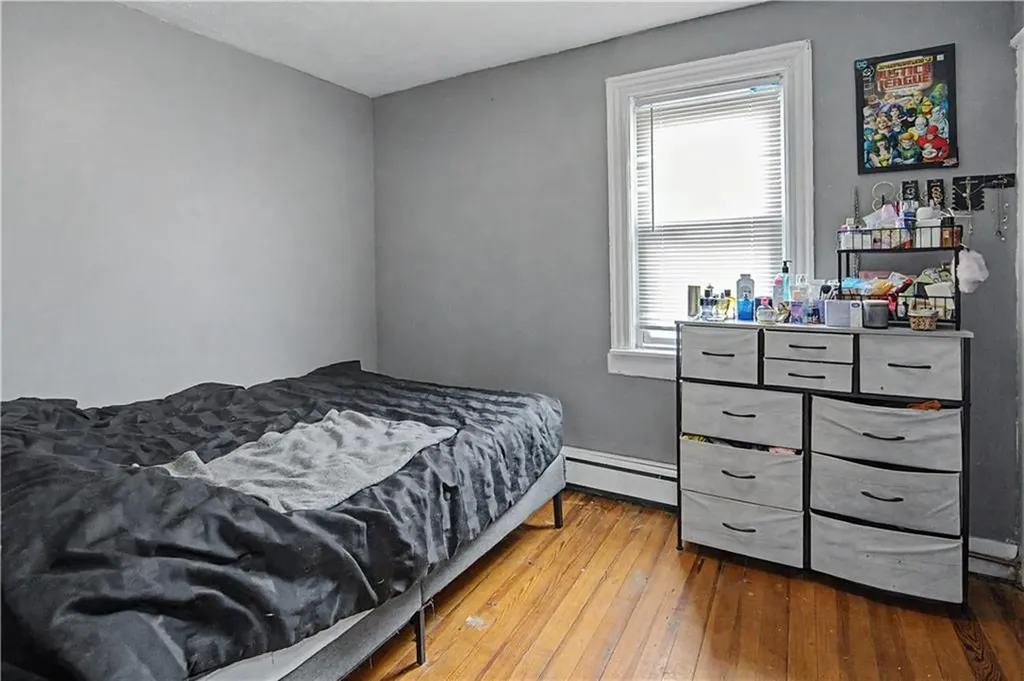 1 2 Hale Street Providence RI 02909