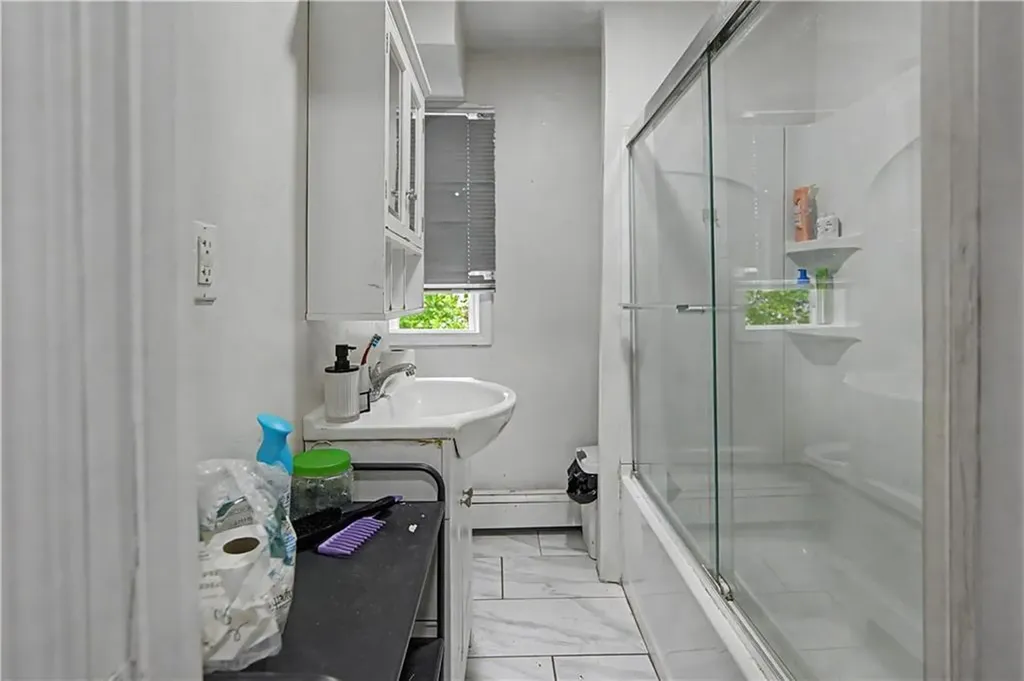 1 2 Hale Street Providence RI 02909