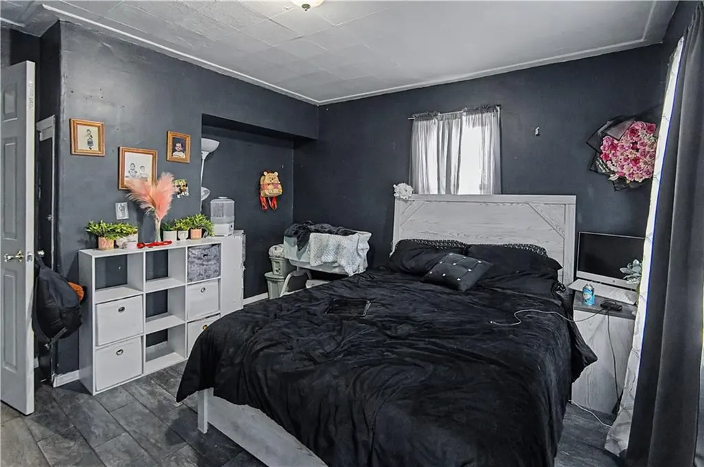 1 2 Hale Street Providence RI 02909