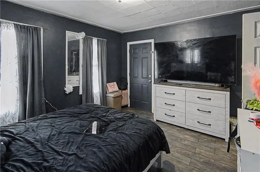 1 2 Hale Street Providence RI 02909