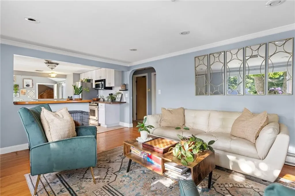 14 Woodhill Drive Cranston RI 02920