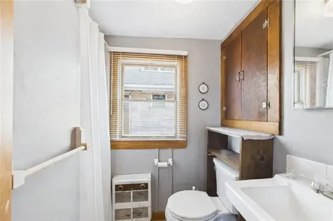 1140 Succotash Road Narragansett RI 02879