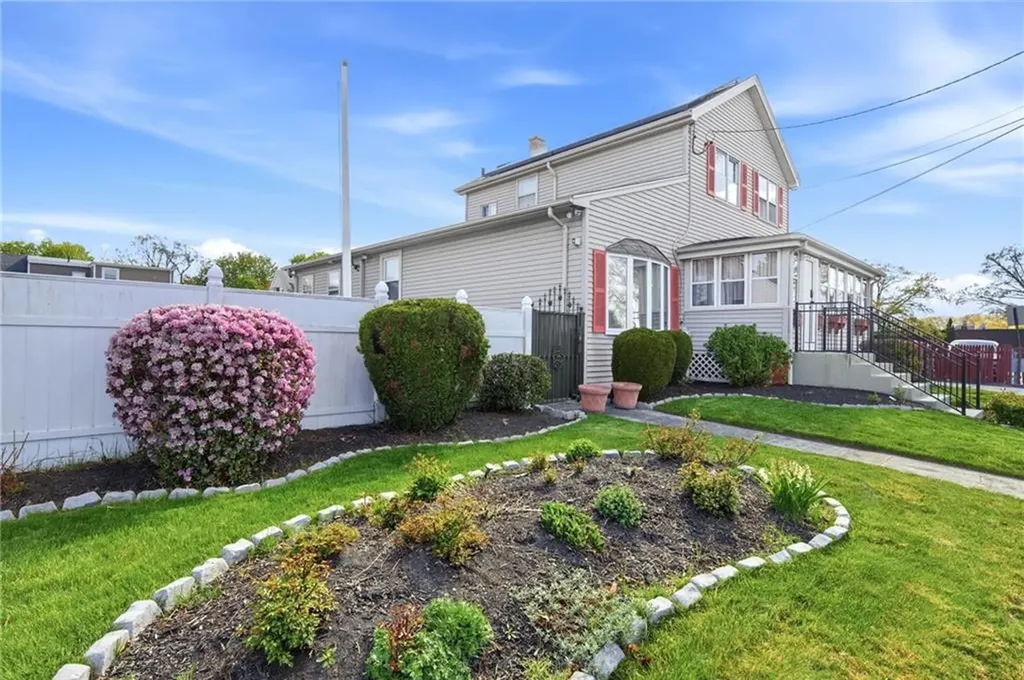 76 Sabra Street Cranston RI 02910