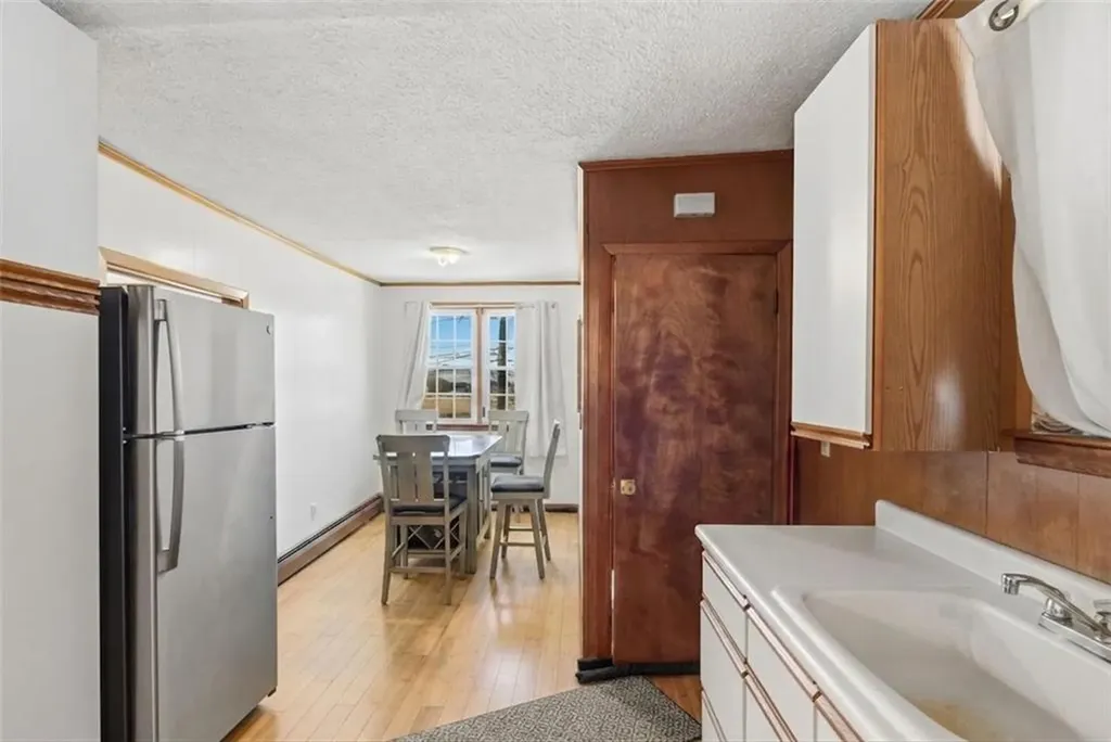 76 Sabra Street Cranston RI 02910