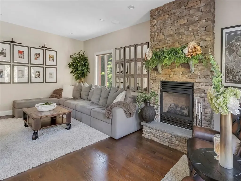 20 Red Brook Crossing Lincoln RI 02865