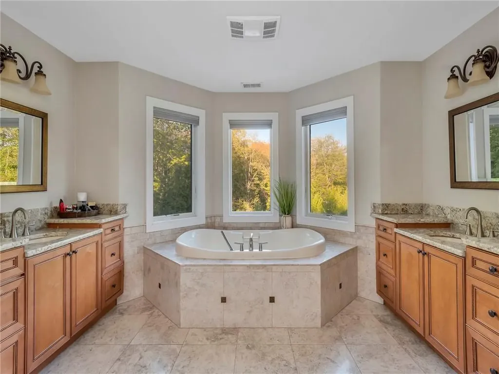 20 Red Brook Crossing Lincoln RI 02865