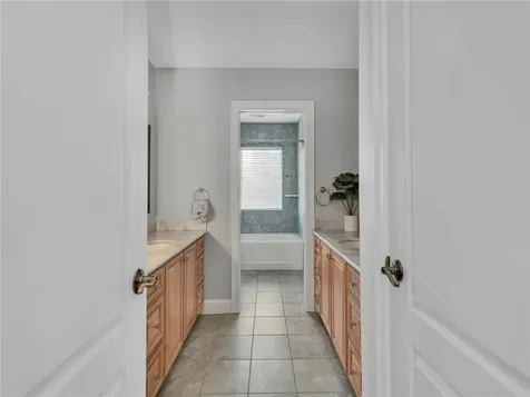 20 Red Brook Crossing Lincoln RI 02865