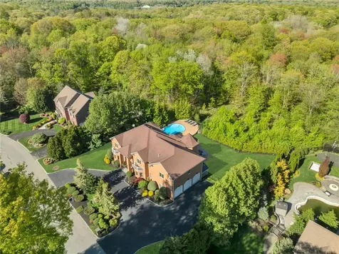 20 Red Brook Crossing Lincoln RI 02865