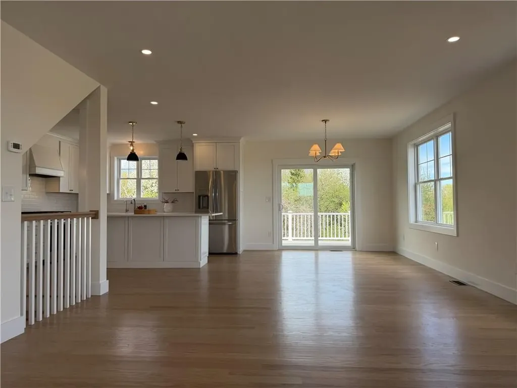 27 Massasoit Avenue Bristol RI 02809