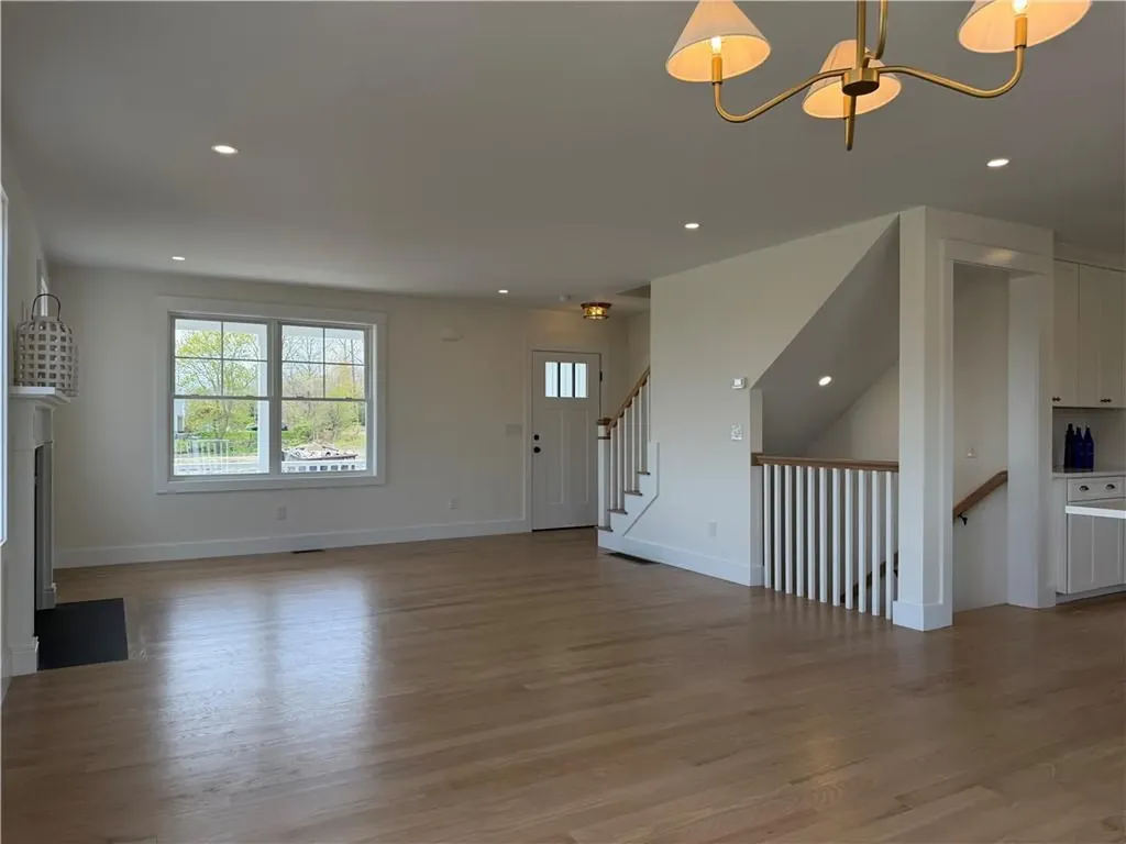27 Massasoit Avenue Bristol RI 02809