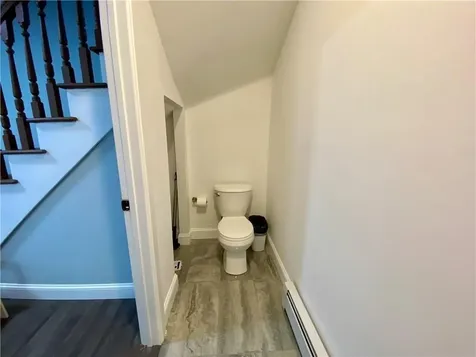 18 Hall Avenue Newport RI 02840