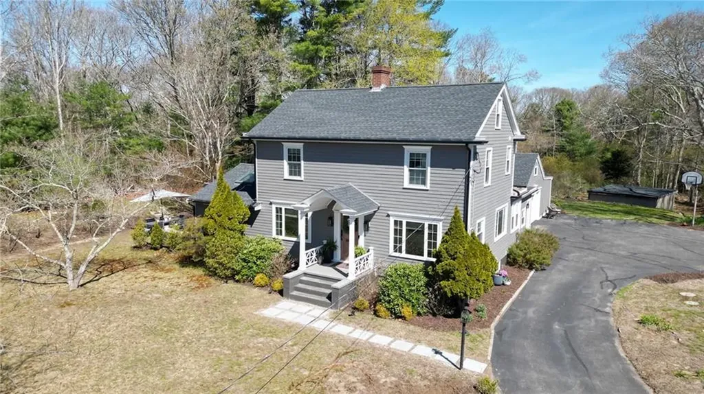 188 Post Road Westerly RI 02891