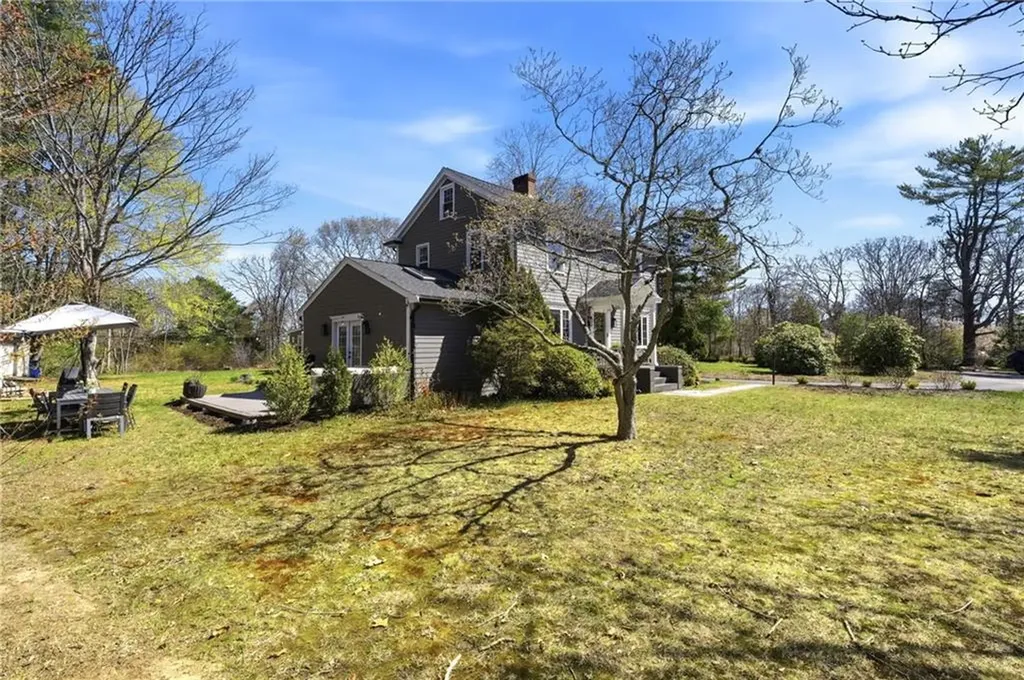 188 Post Road Westerly RI 02891